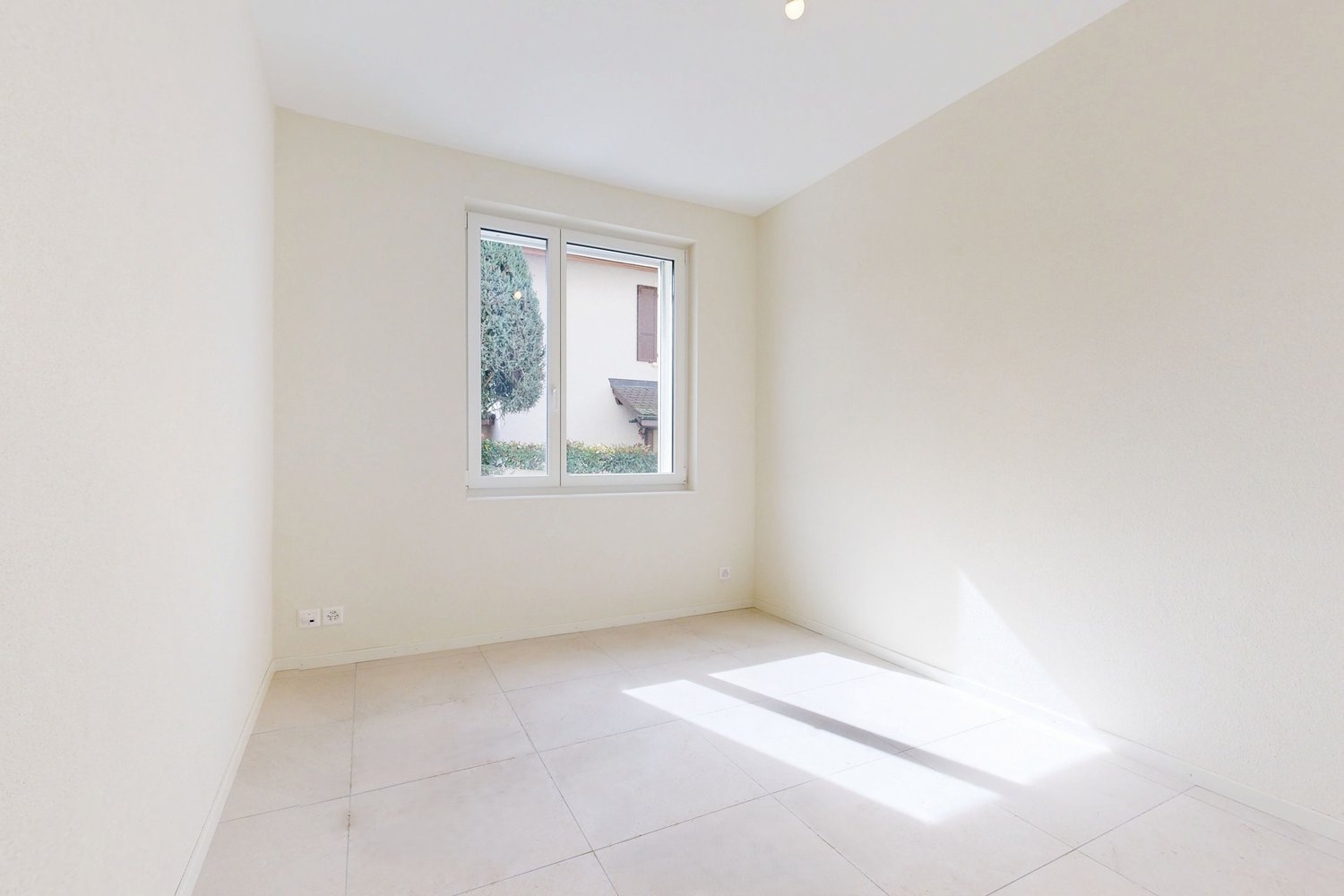 Magnifique 2.5 pièces avec grande terrasse - Bild 8