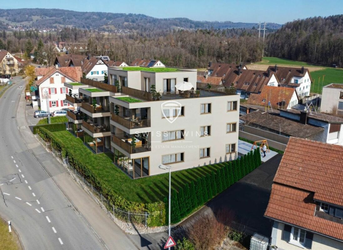 Helle 4,5-Zimmer-Wohnung mit Terrasse in Zweidlen mieten - Bild 1