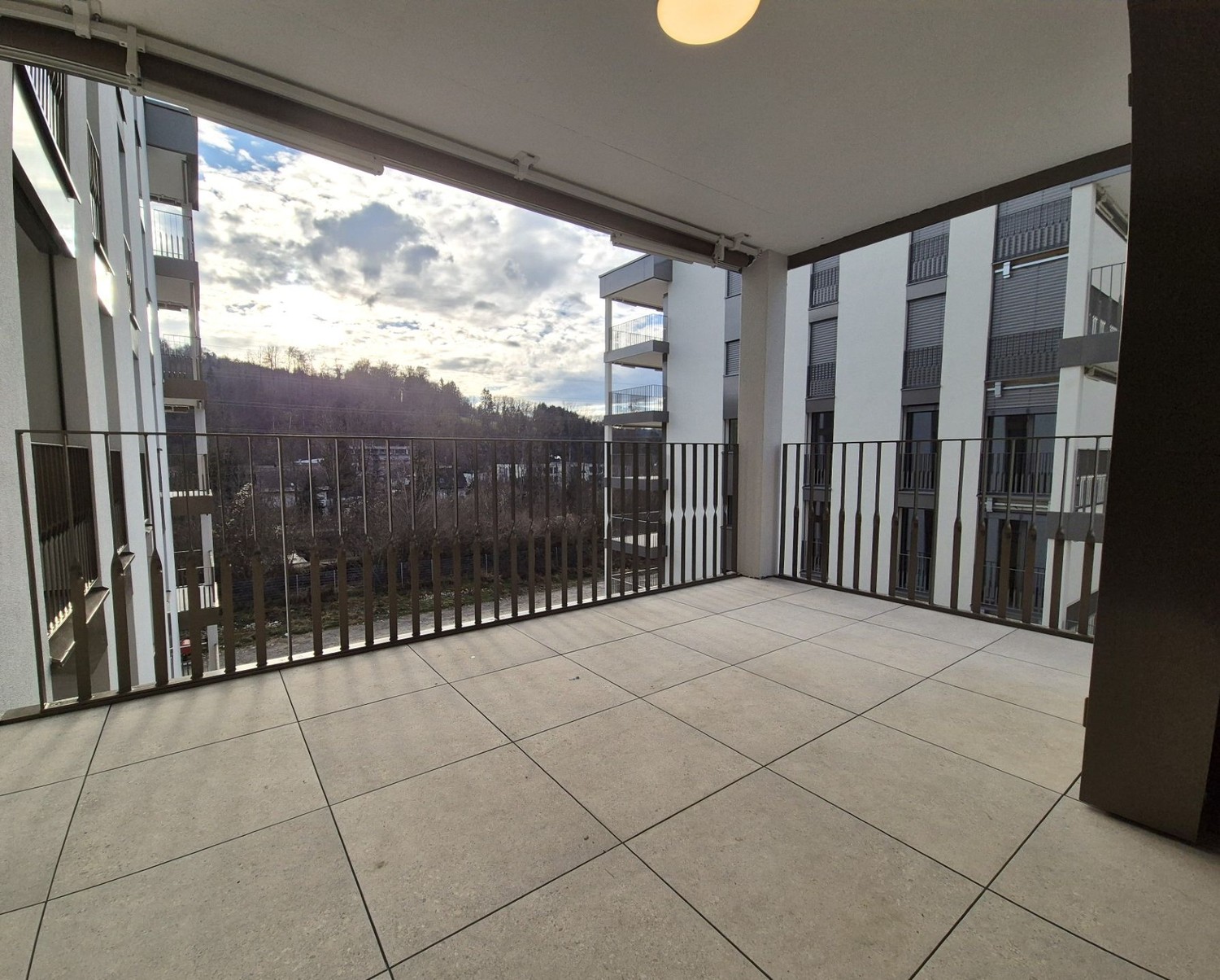 Superbe appartement de 3.5 pièces à louer à Marly ! - Balcon