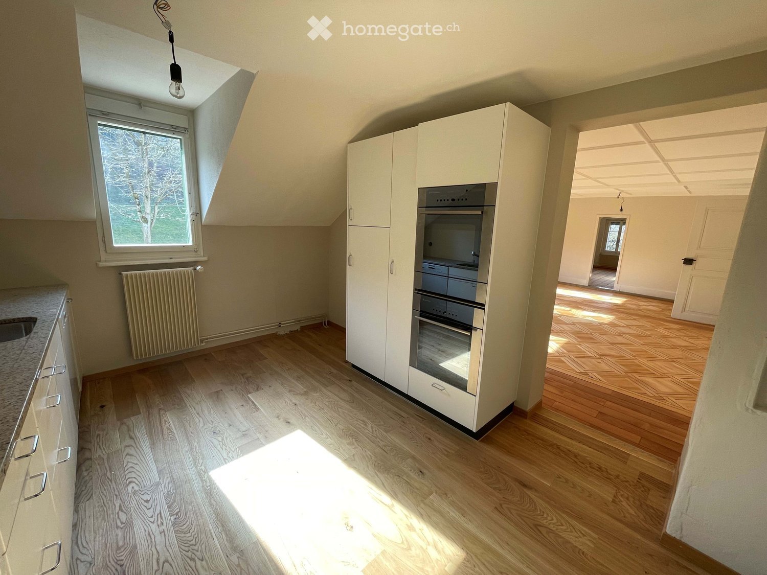 Grosszügige 5.5-Zimmer-Wohnung mit Balkon in Burgdorf - Bild 2