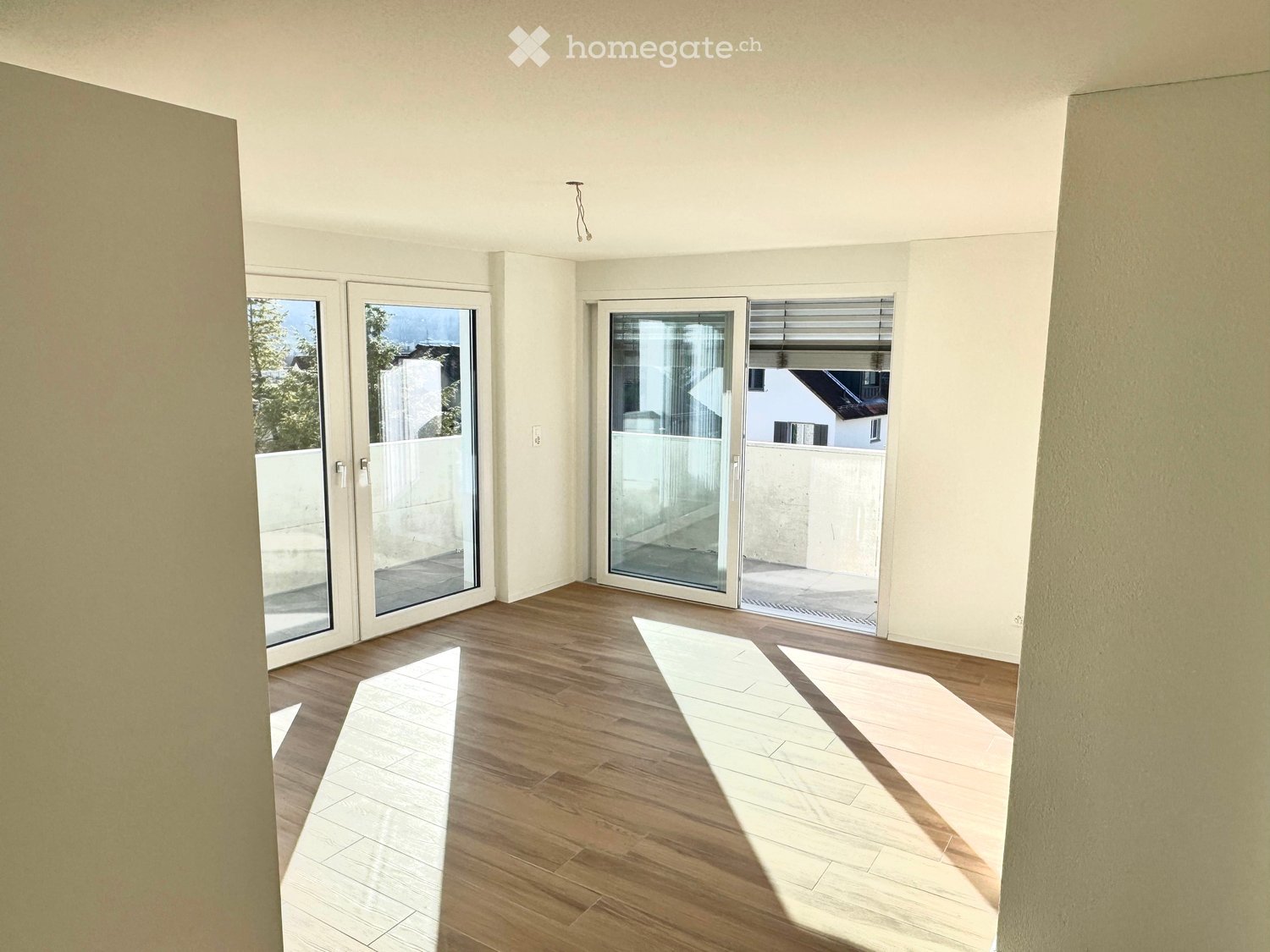 Erstbezug – Helle 2.5-Zimmer-Neubauwohnung mit sonnigem Balkon - Bild 1