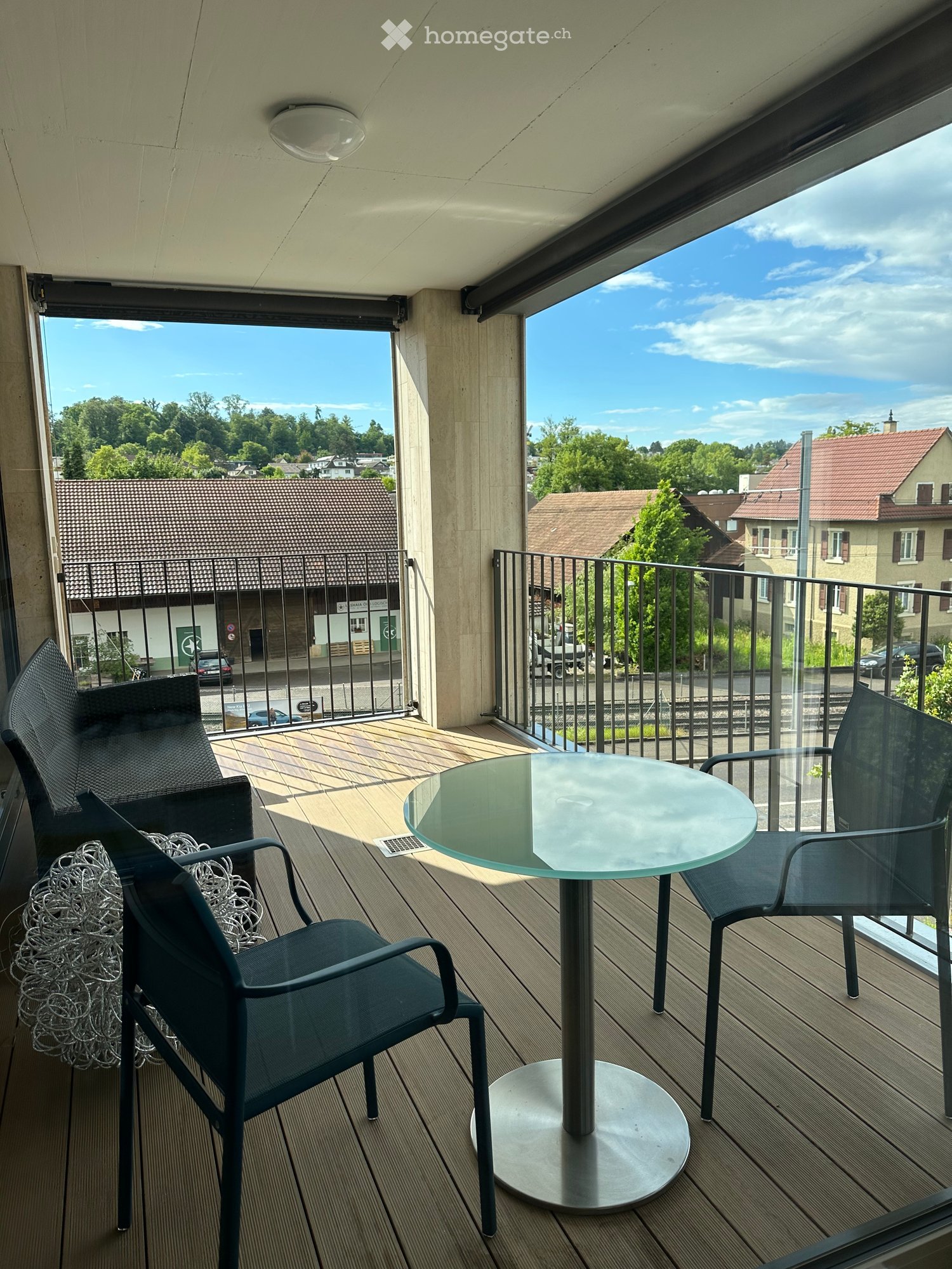 Moderne 3.5-Zimmer-Wohnung mit Balkon und schöner Aussicht in Bottmingen - Bild 7