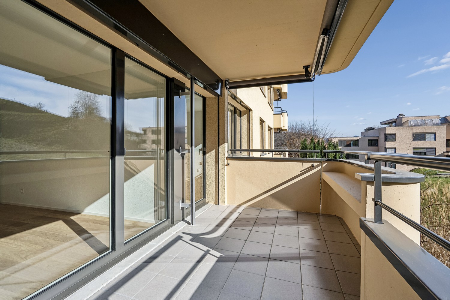 Exklusive 4.5-Zimmer-Wohnung  Erstbezug in Adliswil - Bild 3