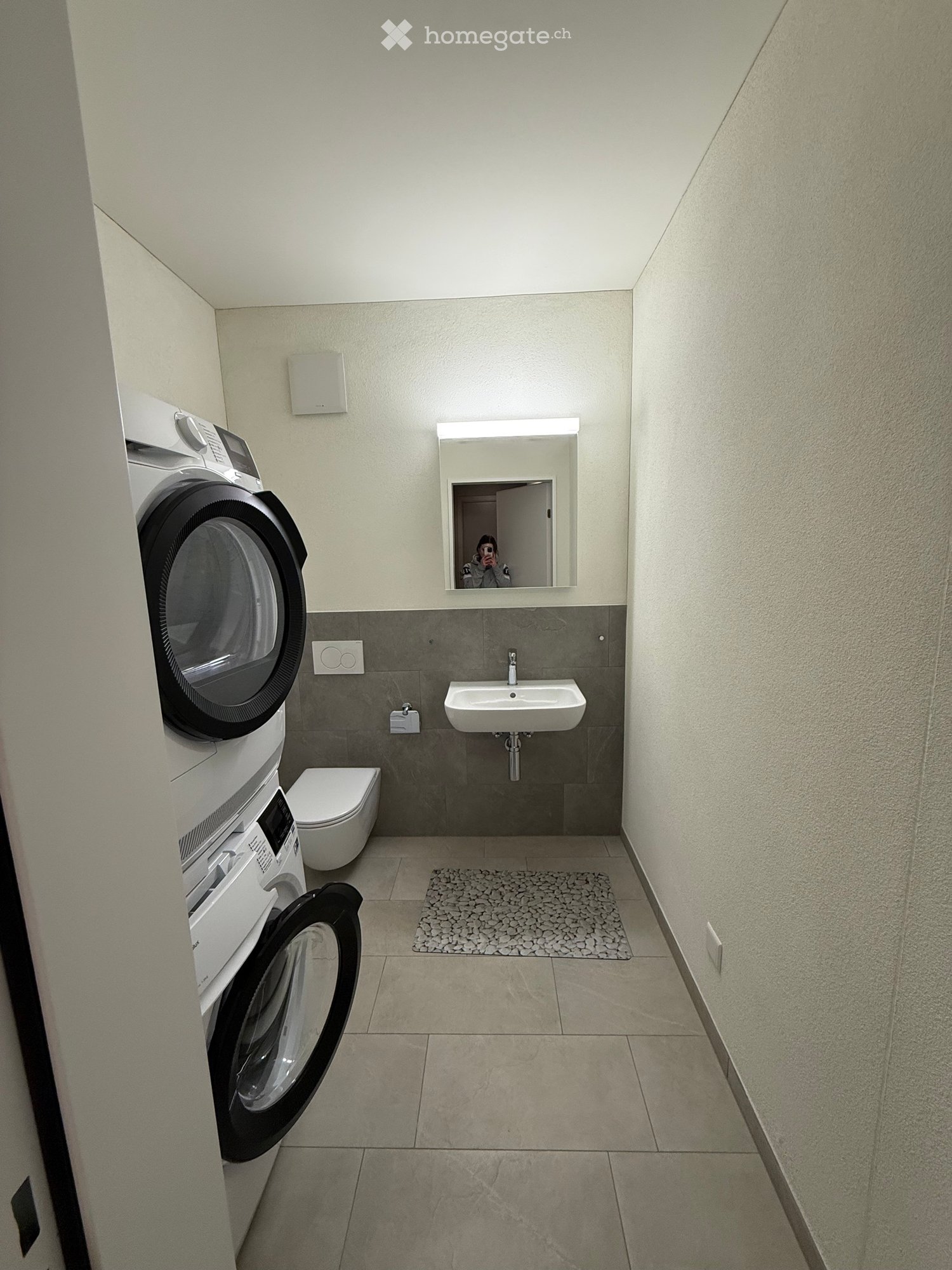 Helle Neubauwohnung WG-Partnerin gesucht - Bild 5