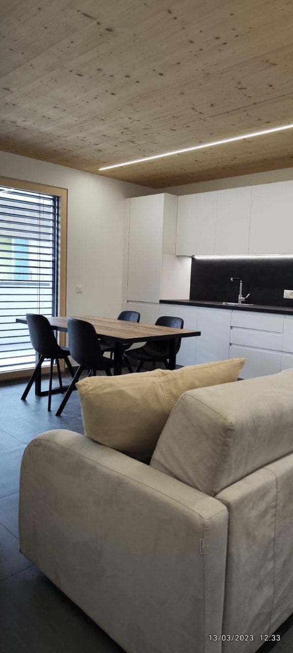 Moderno appartamento arredato 2.5 locali a Biasca - Bild 2