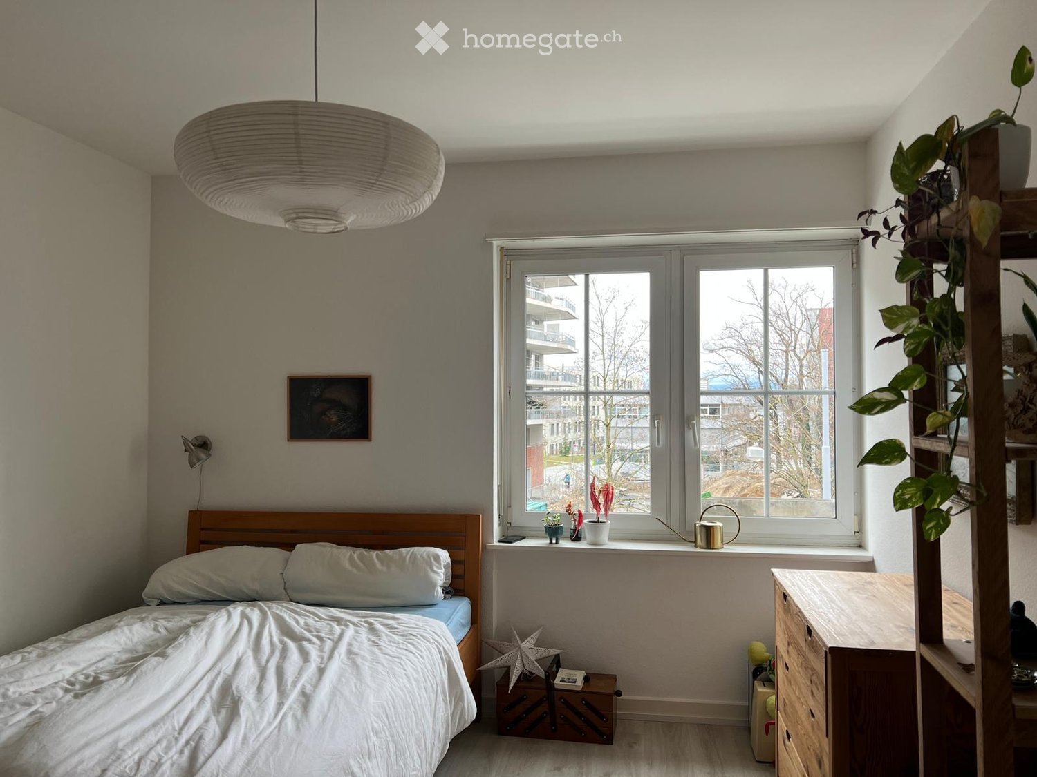 Helle 2-Zimmer-Wohnung mit grossem Balkon in ruhiger Lage im Iselin Quartier - Bild 5
