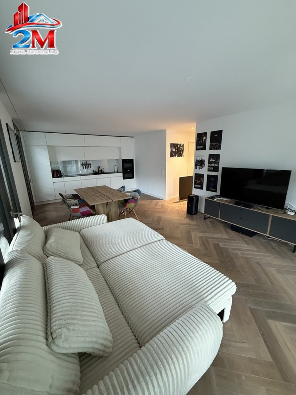 Moderne und hell 2.5-Zimmer-Wohnung in Uster - Bild 1