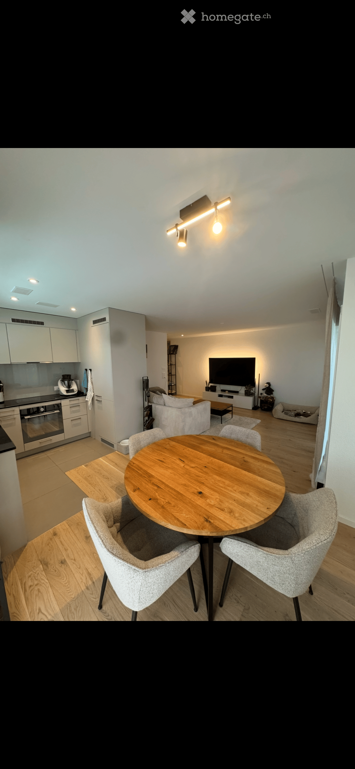 Moderne 2.5-Zimmer-Neubau-Wohnung mit Terrasse in Niederglatt - Bild 1