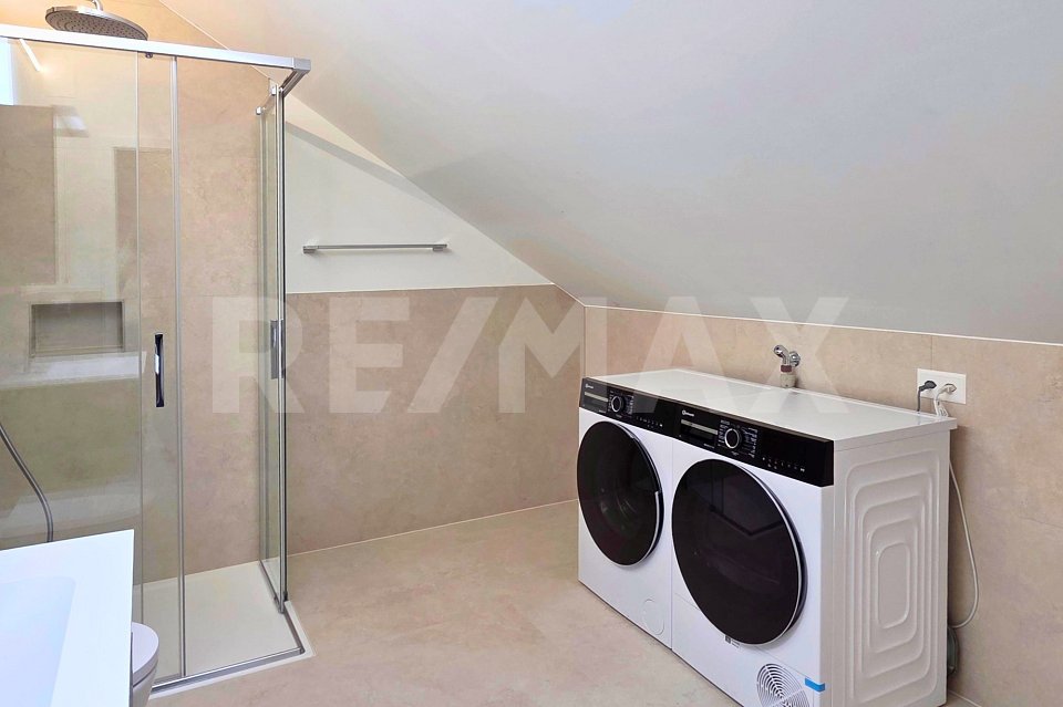 Loft- Dachgeschoss-Wohnung an zentrale Lage in Altdorf UR, Erstvermietung - Bild 11