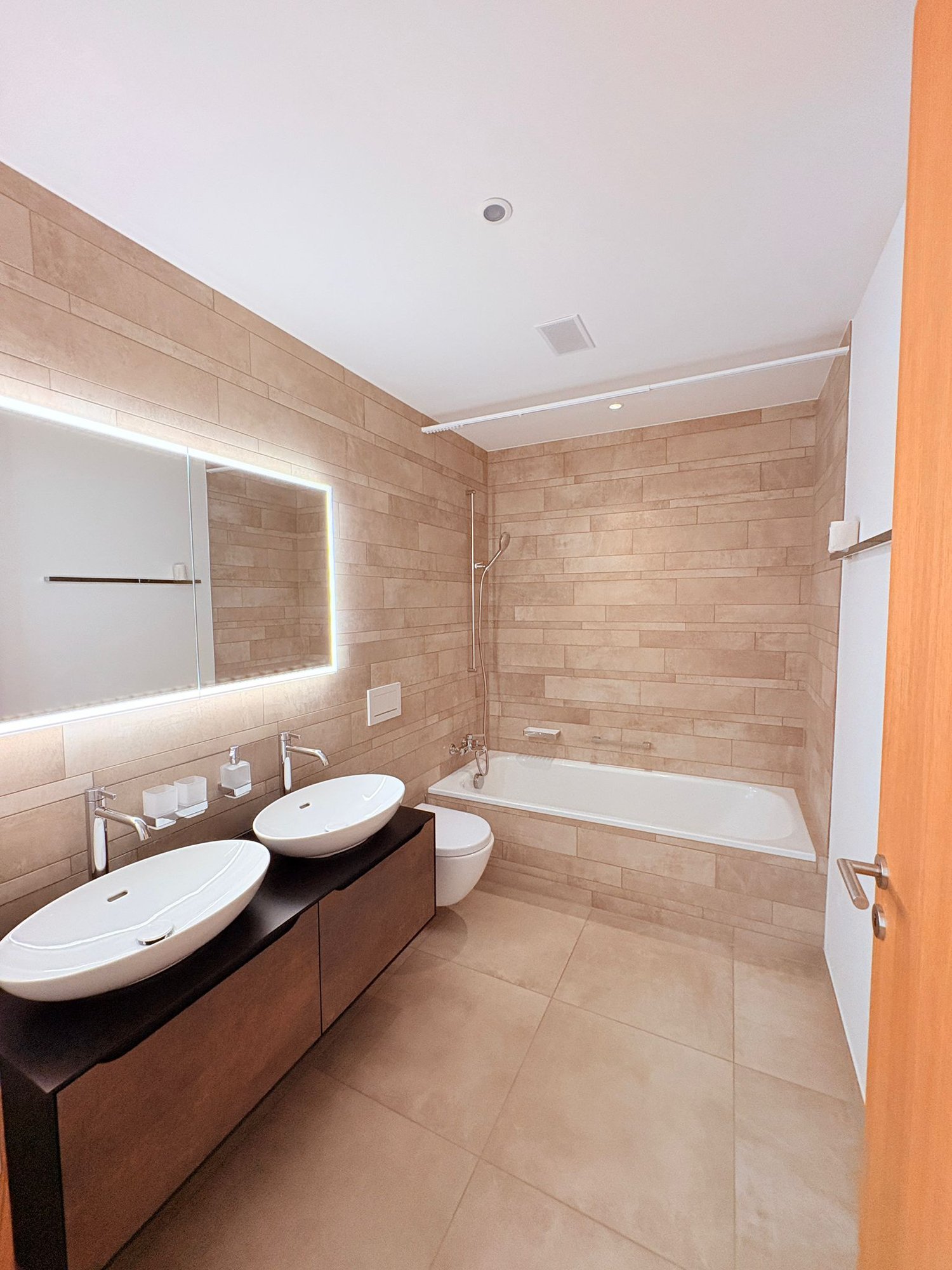 Riedstrasse Hünibach – Moderne 3.5‑Zimmerwohnung mit Indoor-Outdoor-Wohnen - Bild 9