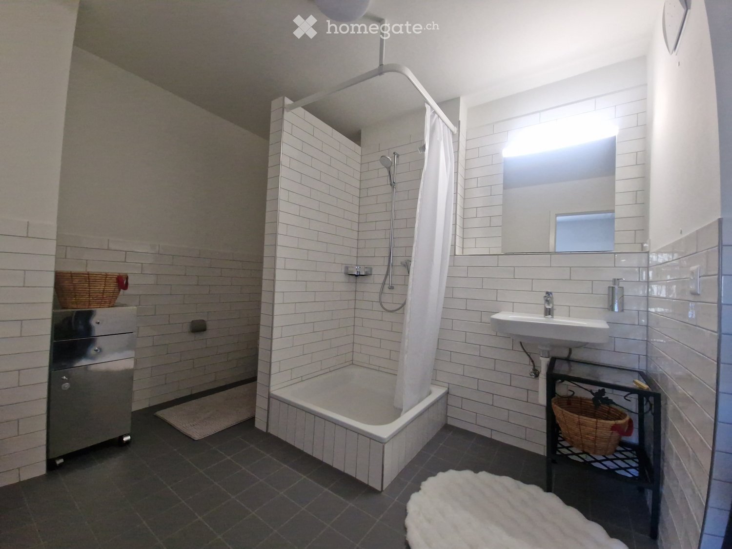 Möblierte, helle 2.5-Zimmer-Wohnung im Erdgeschoss in Reinach BL - sofort verfügbar - Bild 8