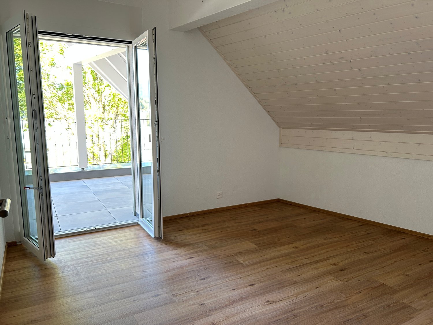 Appartement neuf de 4,5 pces au 2ème étage lumineux - Bild 8
