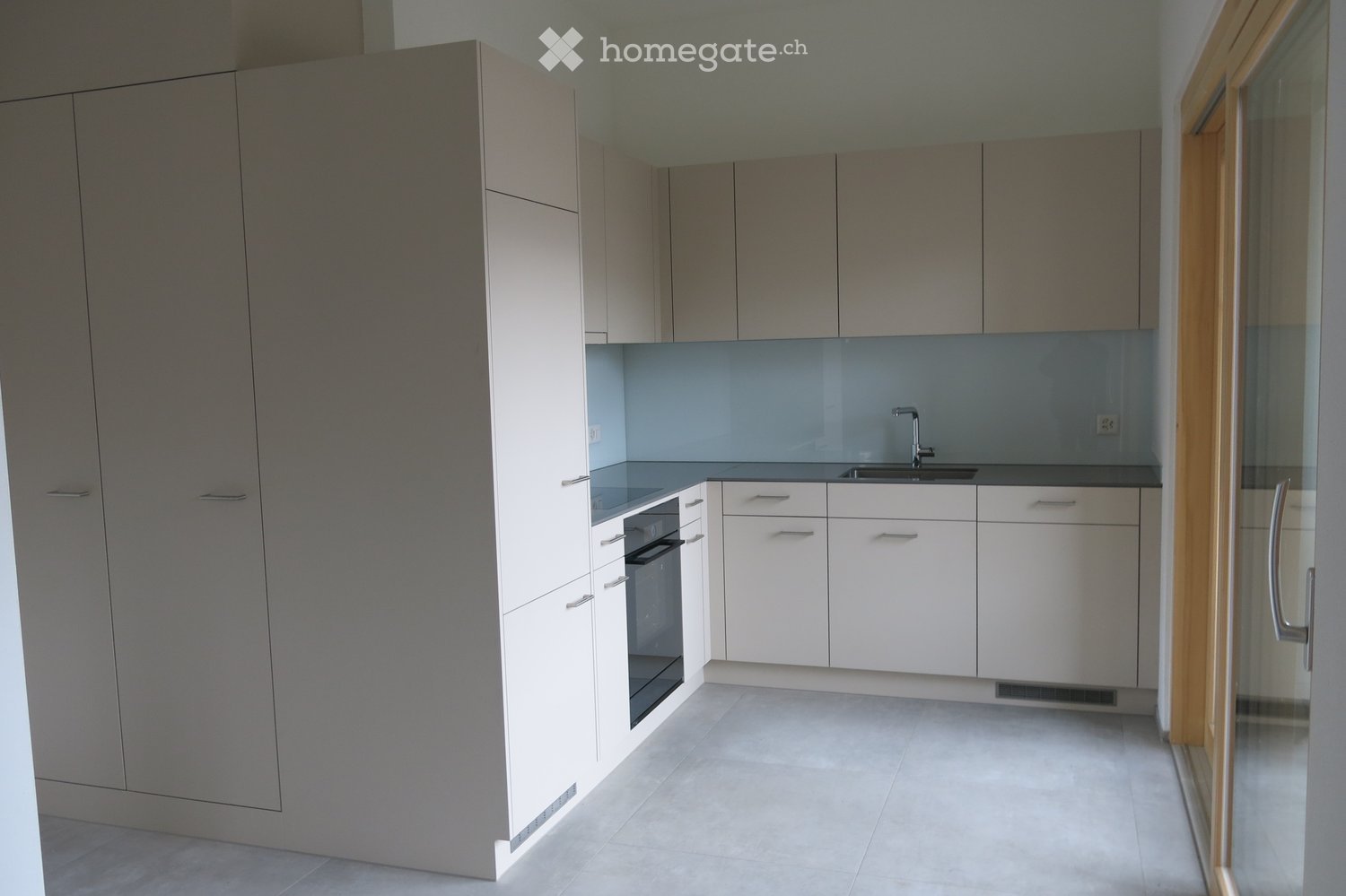 2 1/2 Zimmer-Wohnung in Nänikon-Uster - Bild 4