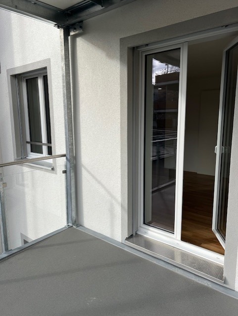 2.5 ZWG Erstvermietung nach Totalsanierung – Exklusiver Wohnkomfort - Balkon (2)