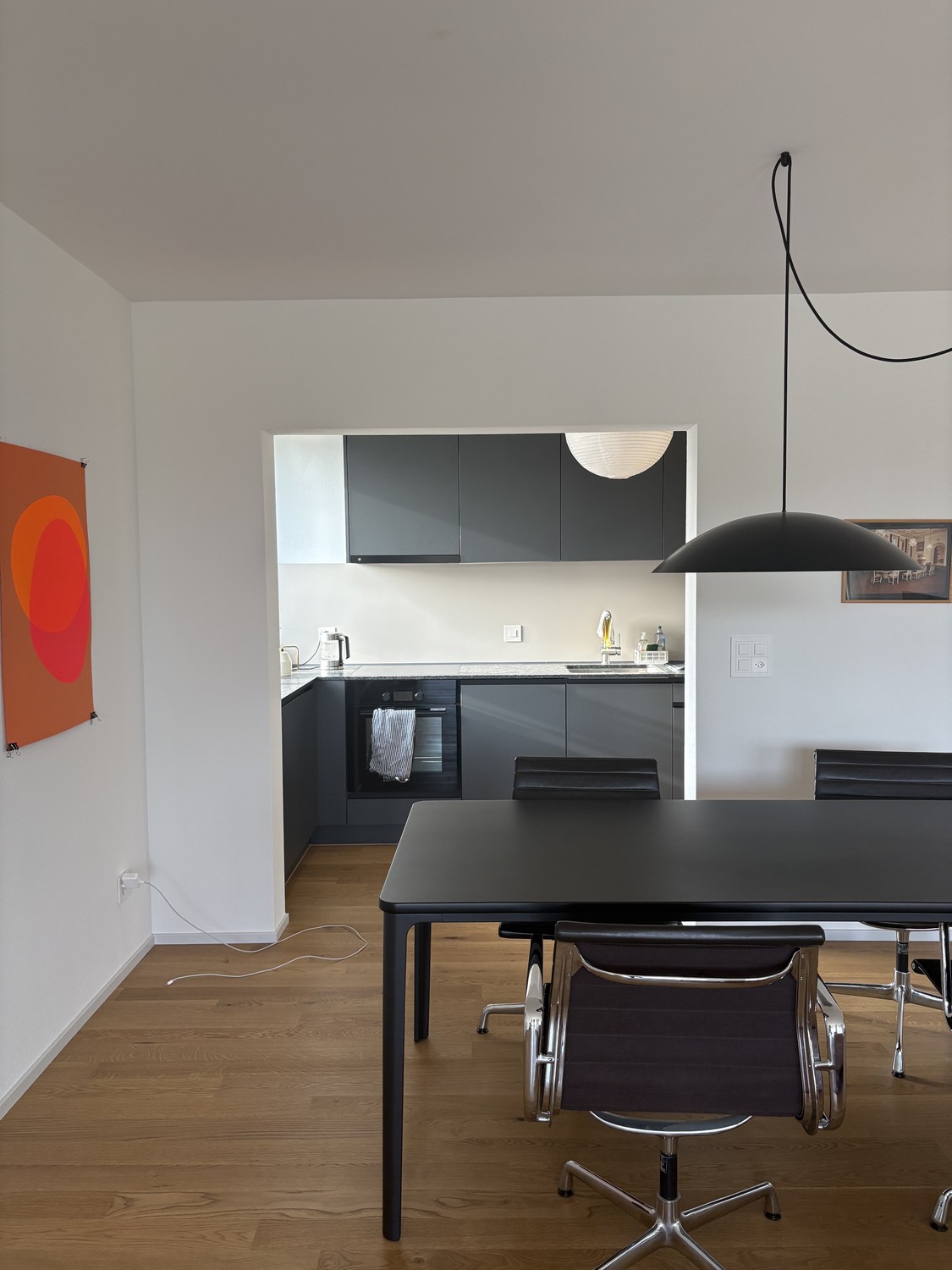 Schöne 3.5-Z-Wohnung mit Tiefgarage und grossem Balkon - Bild 1