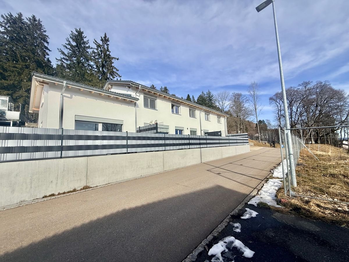 Spacieux 5.5 pièces avec vaste terrasse - Bild 11