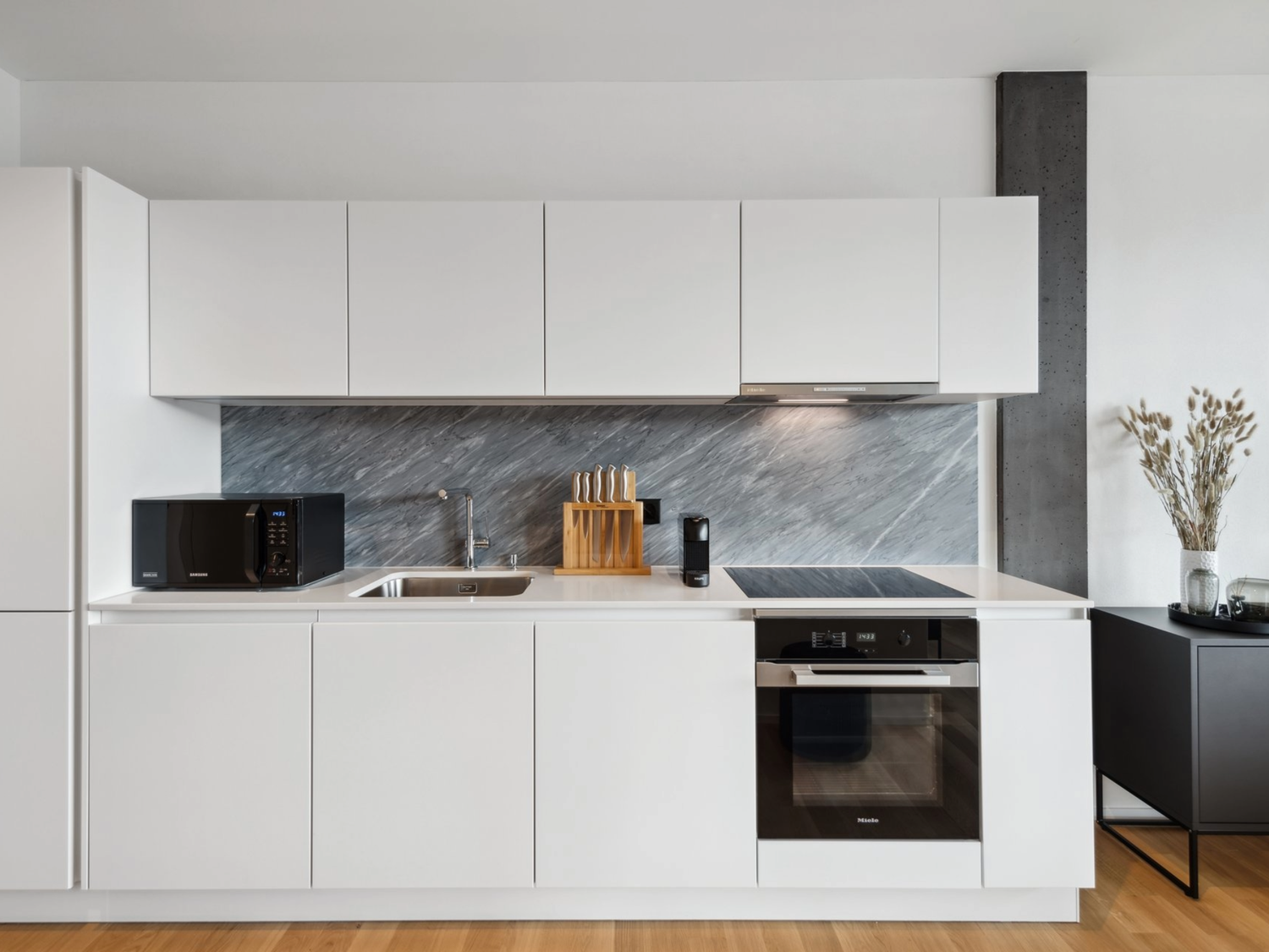 Baden - Modernes Apartment im Akara Tower - Bild 3