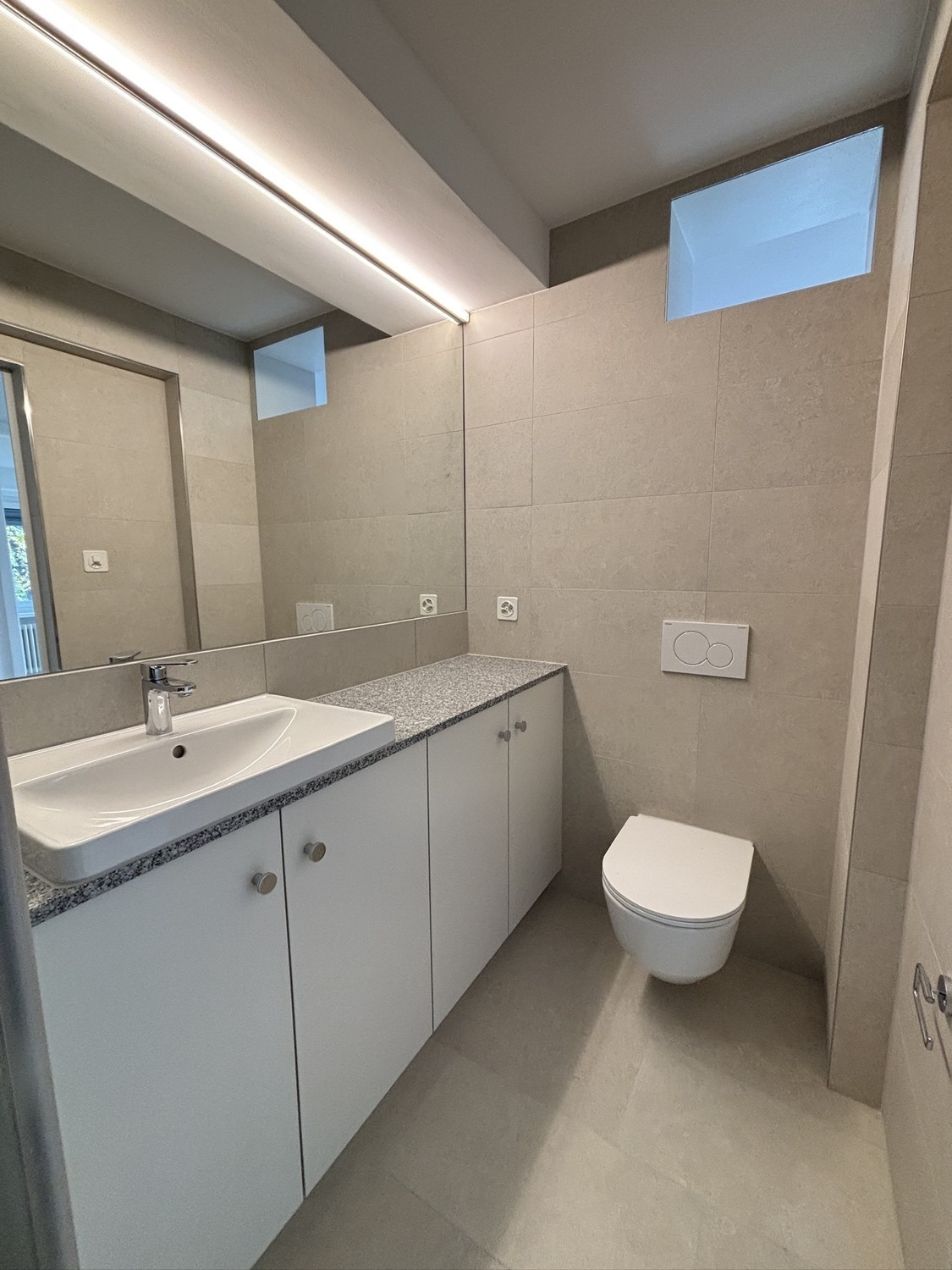 Erstbezug: frisch sanierte Wohnung an ruhiger Quartierstrasse - Bild 6