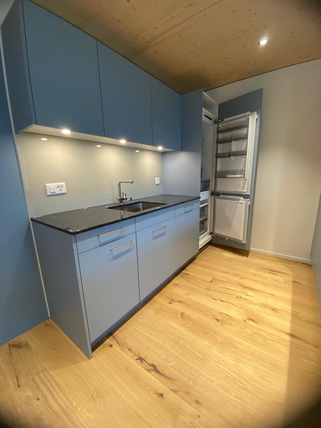 Neubauwohnung mit Terrasse - Küche