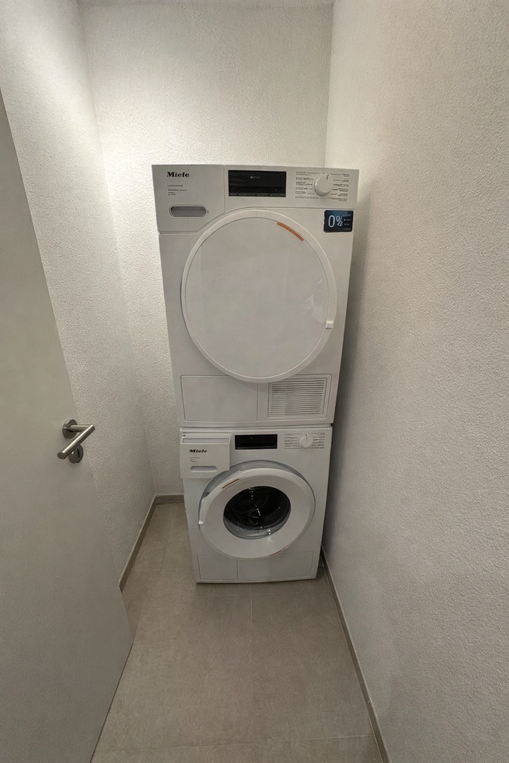 Moderne 2-Zimmer-Wohnung mit Balkon in Lengnau - Bild 7