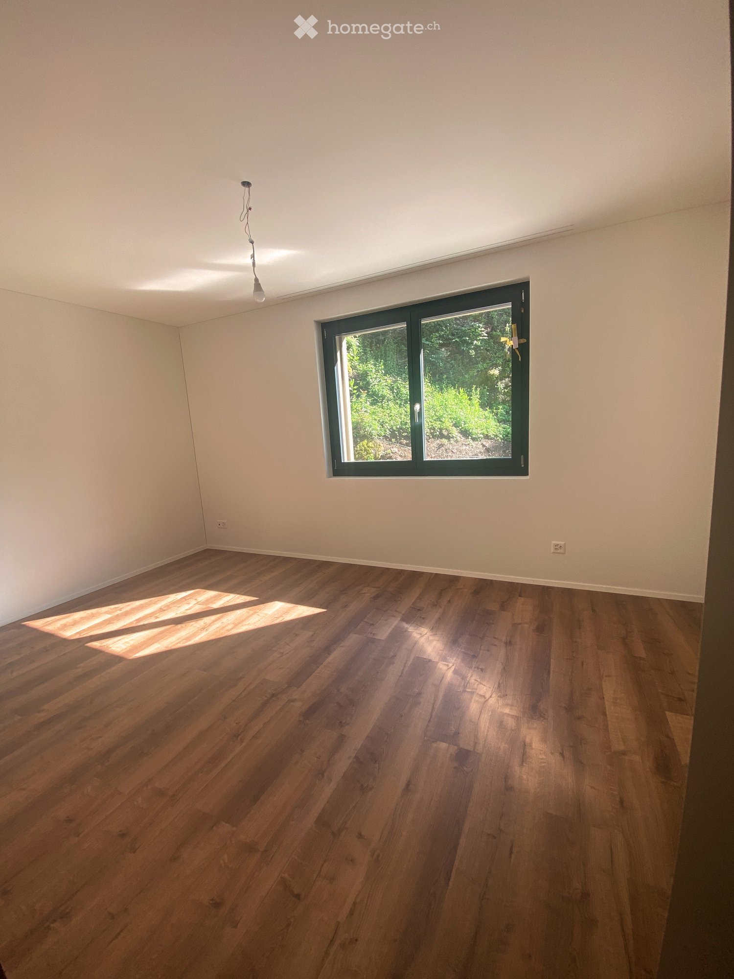 Grossflächige moderne Wohnung mit verglaster Terrasse - Bild 13