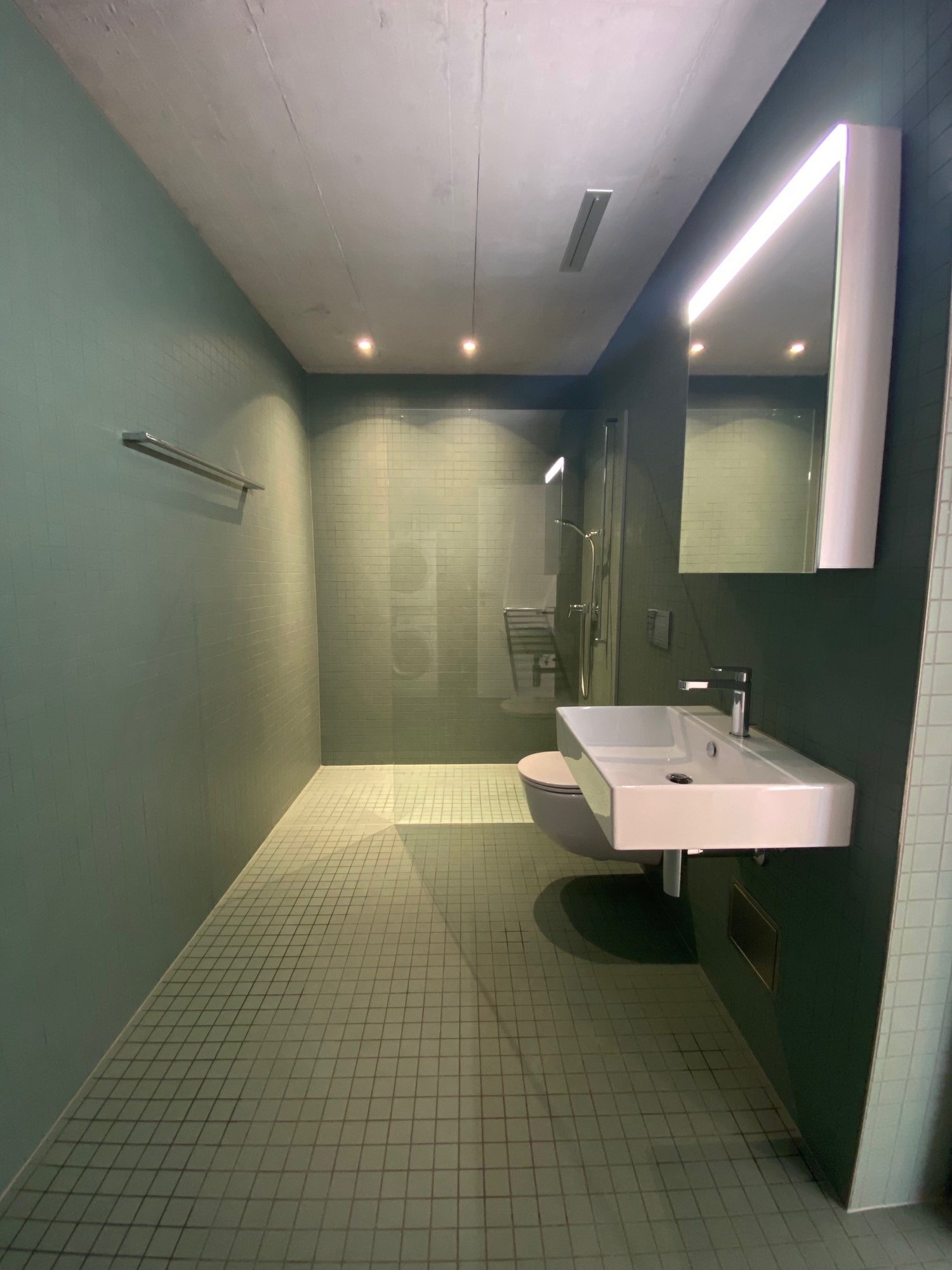 Moderne Single-Wohnung mieten - Bad