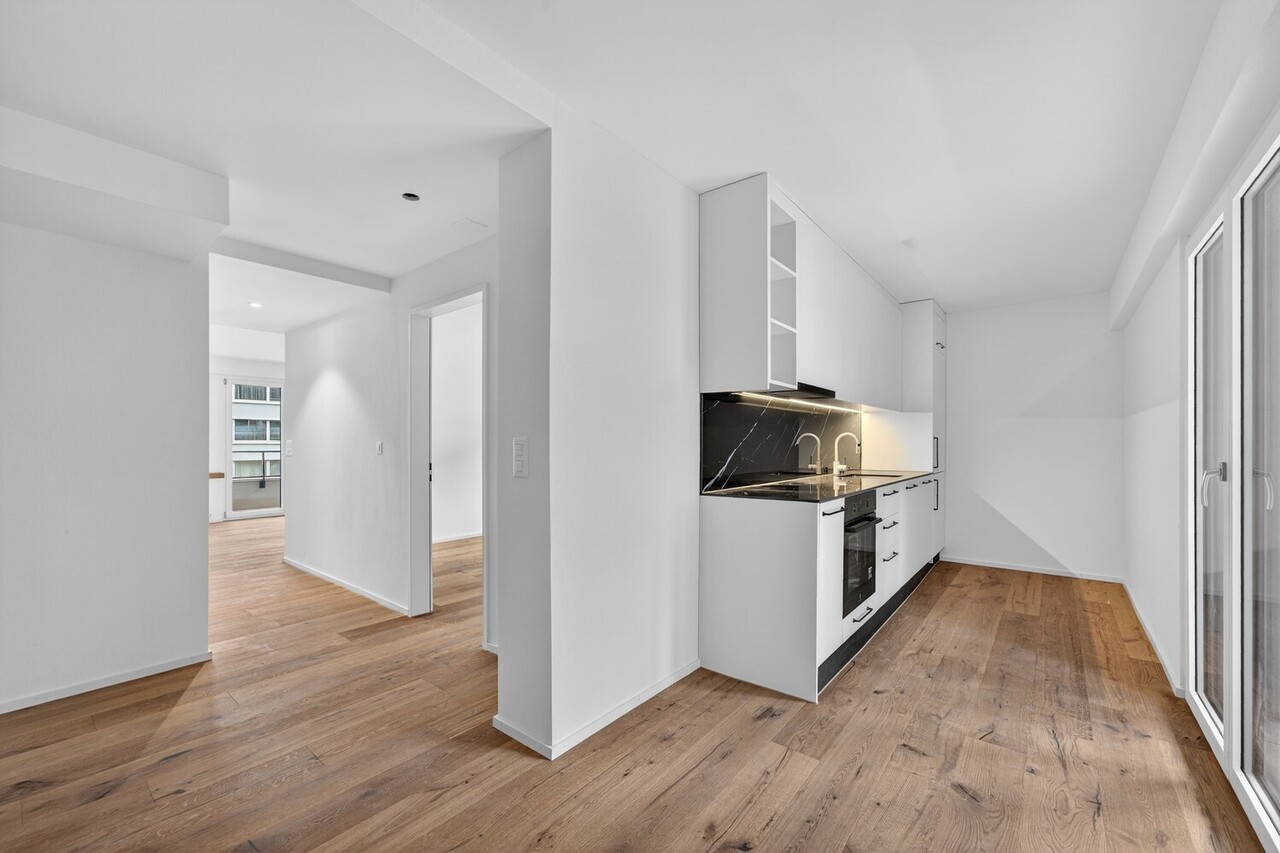 Erstvermietung: 2.5-Zimmer-Wohnung mit 2 Balkonen & Seeblick - Bild 3