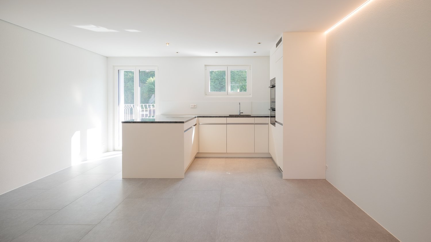 Luxuriöse 2.5-Zimmer-Wohnung in Luzerns Top-Lage - Bild 2