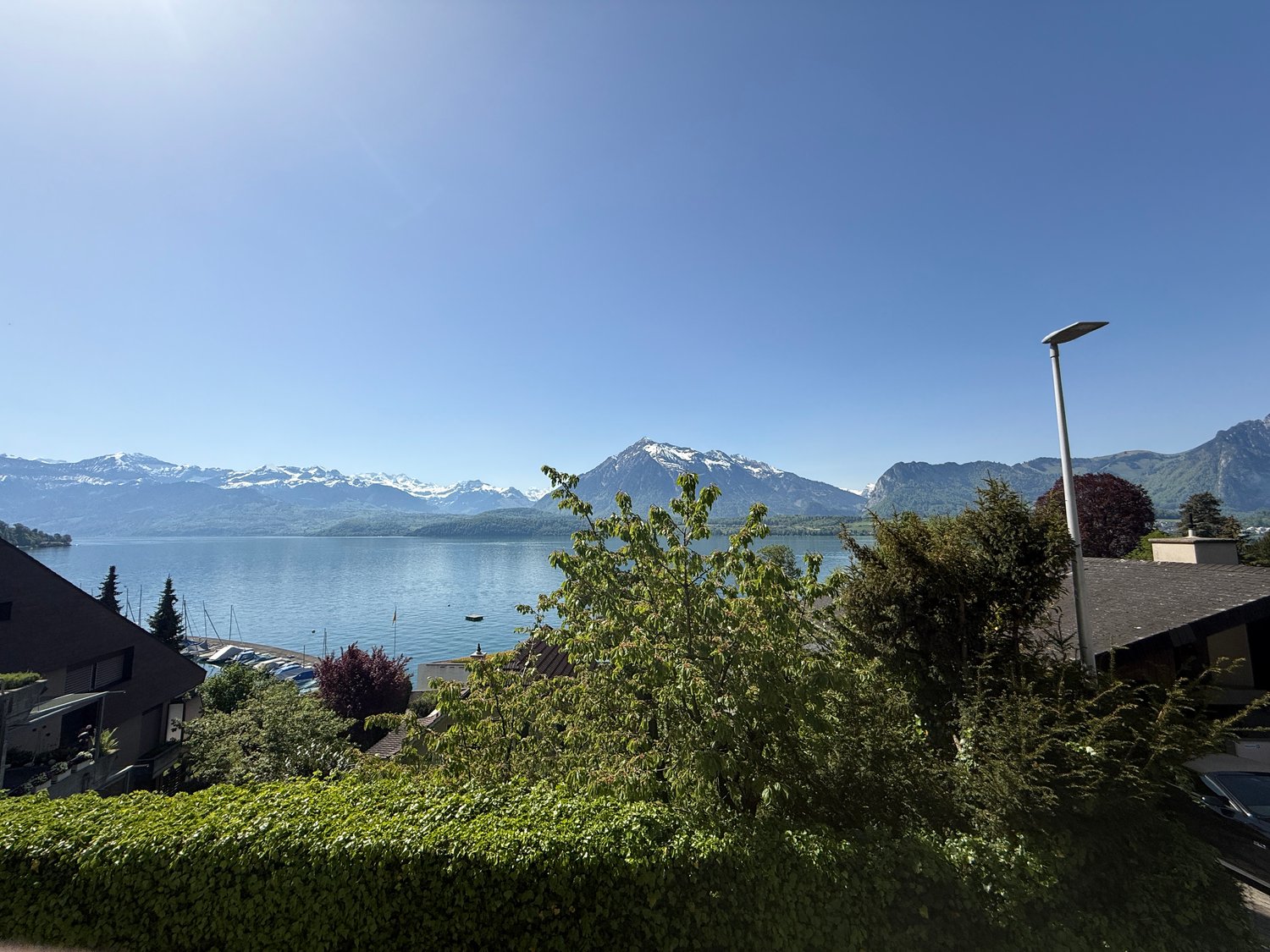 Exklusive Neubauwohnung mit Panorama-Seesicht in Oberhofen am Thunersee - Bild 10