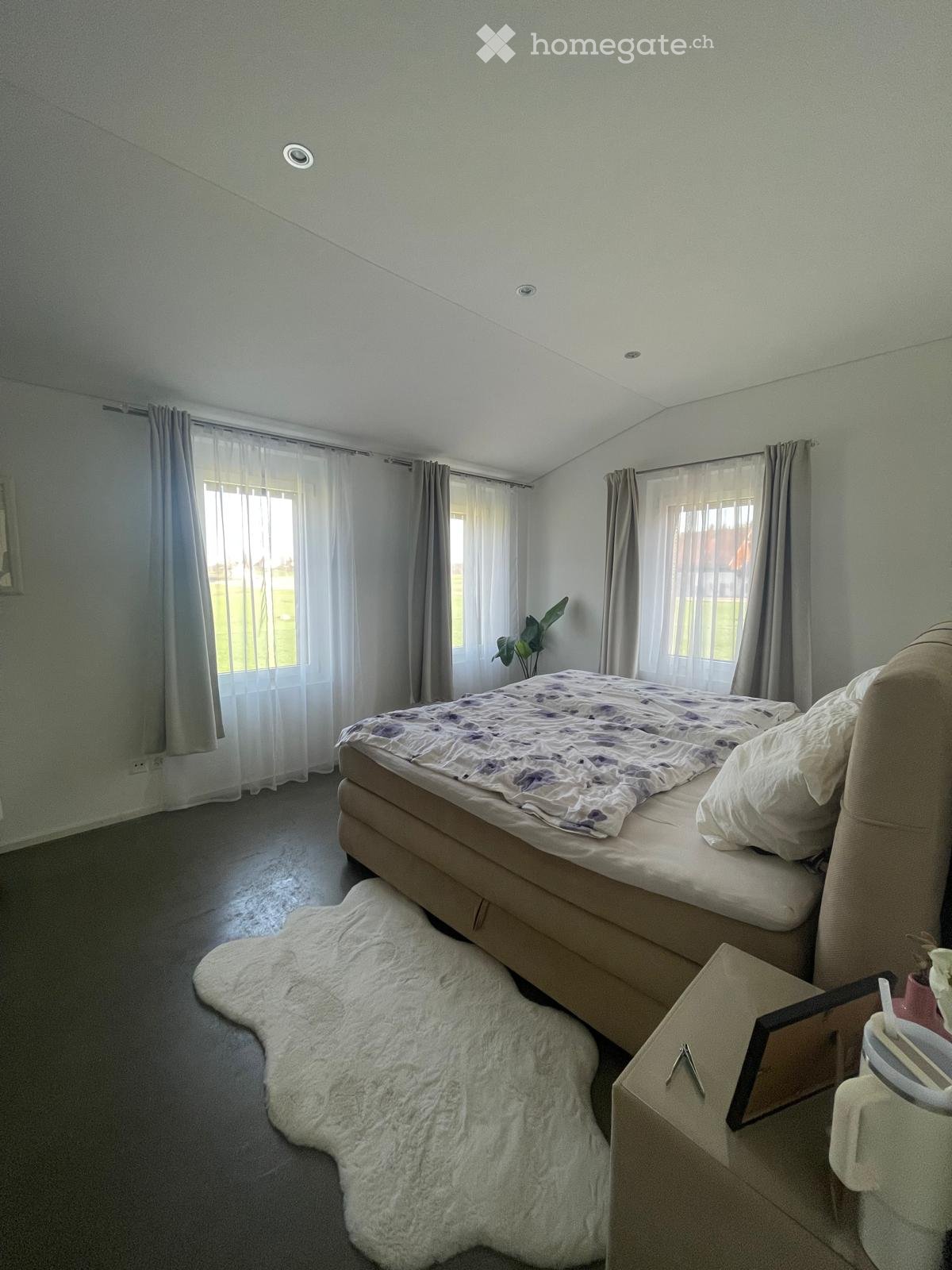 Moderne 5.5-Zimmer-Doppelhaushälfte in ruhiger Lage von Nänikon - Bild 8