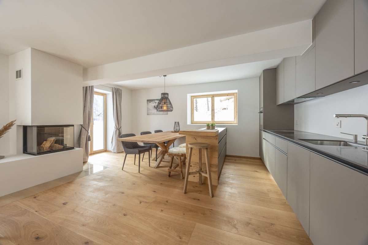 Luxuriöse 4.5-Zi-Whg mit Panoramasicht im 1. OG - Erstbezug Juni 2026 - Bild 1