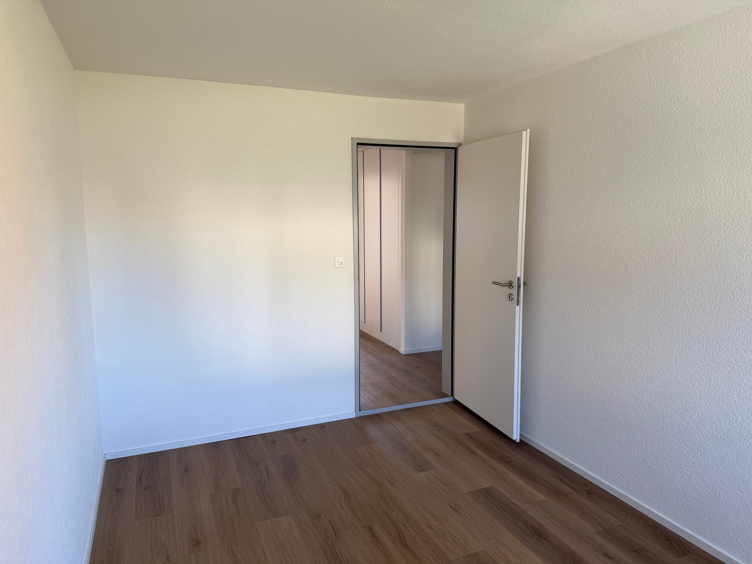 Erstbezug nach hochwertiger Totalsanierung – Wohnen mit Stil an bester Lage in St. Gallen - Bild 7