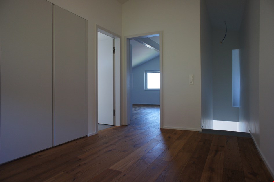 Maisonette-Wohnung in Doppeleinfamilienhaus - Erstvermietung - Bild 9