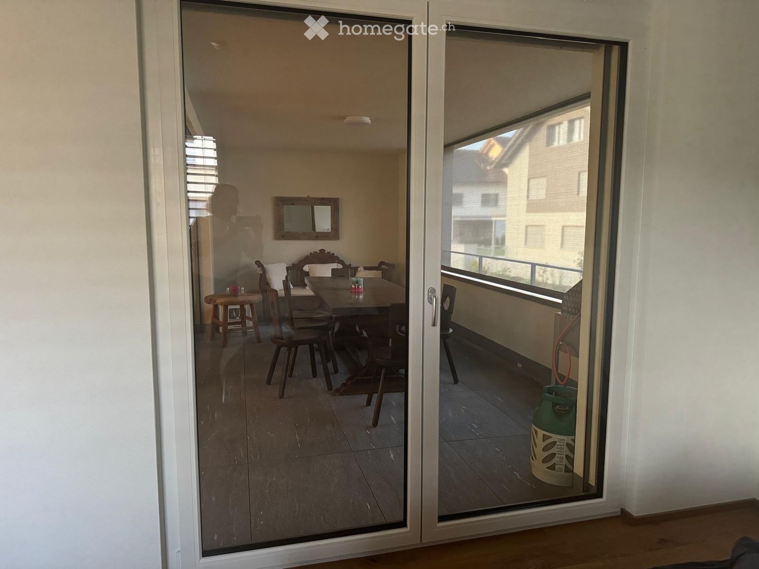 Moderne 4.5-Zimmer-Neubau-Wohnung mit Balkon und zwei Tiefgaragenplätzen in Siglistorf - Bild 8