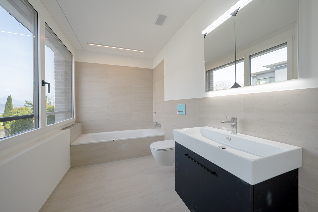 Exklusives Wohnen mit grosser Loggia - Bild 12