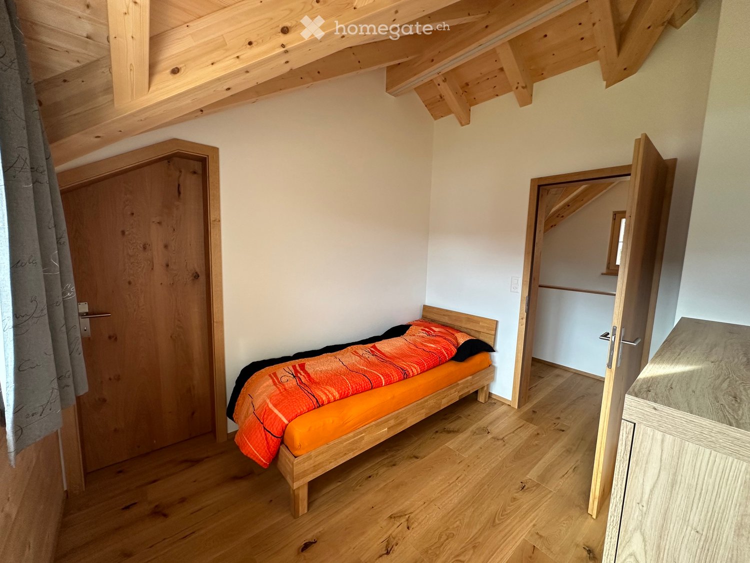 Neubau 4.5 Zimmer Haus - Bild 4