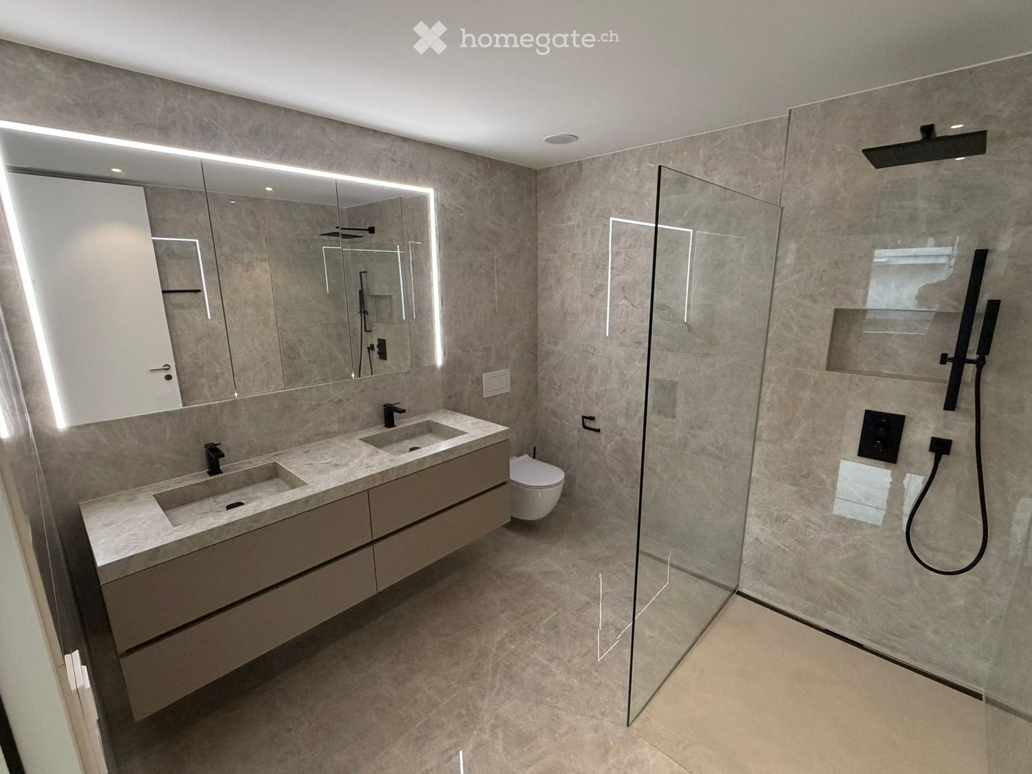 Exklusives Wohngefühl – Erstvermietung 4.5-Zimmerwohnung mit Seesicht in Herrliberg - Bild 4