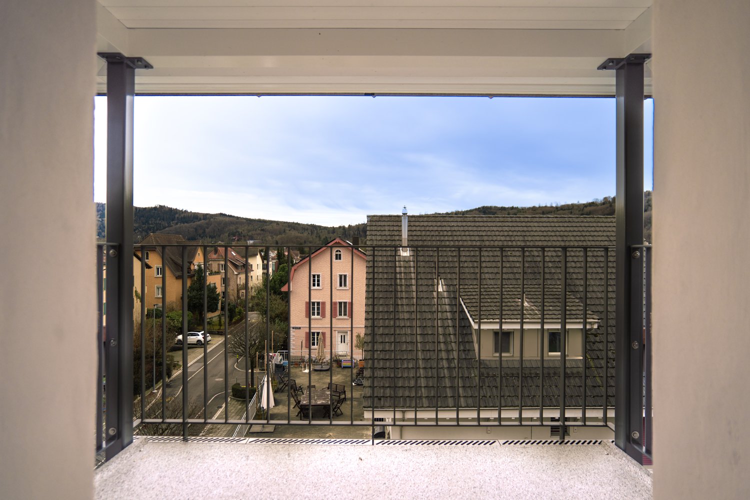 Erstbezug: einzigartige 4.5-Maisonettwohnung - innert 30 Minuten am Zürich HB - Bild 9