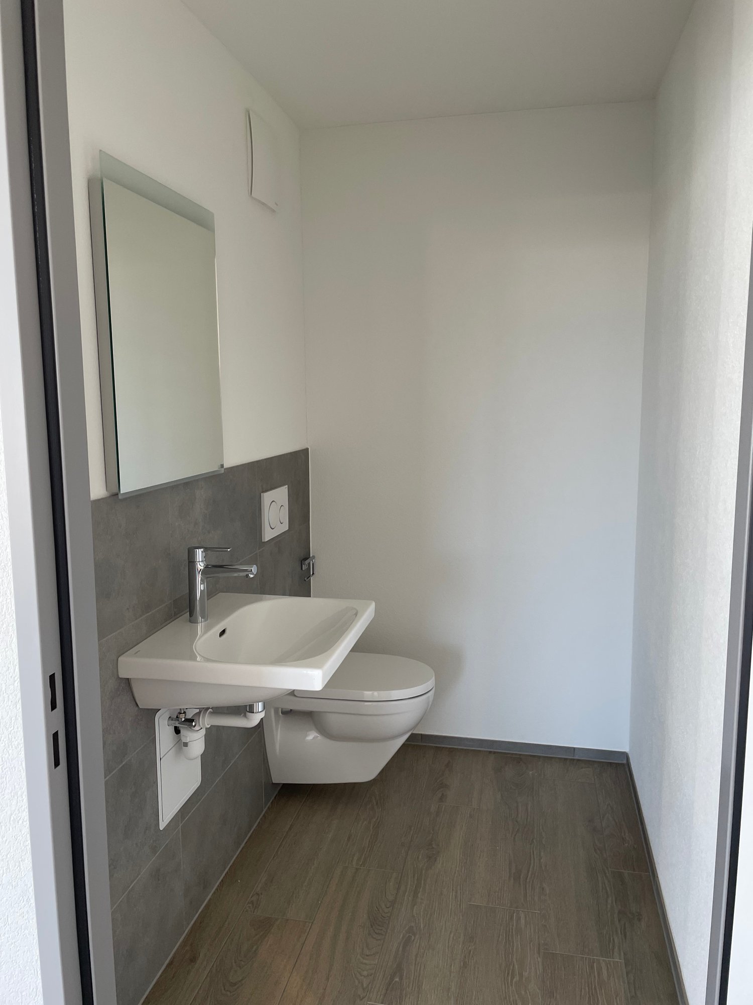 Neubau - Erstbezug in topmoderne, lichtdurchflutete EG-Wohnung - Bild 5