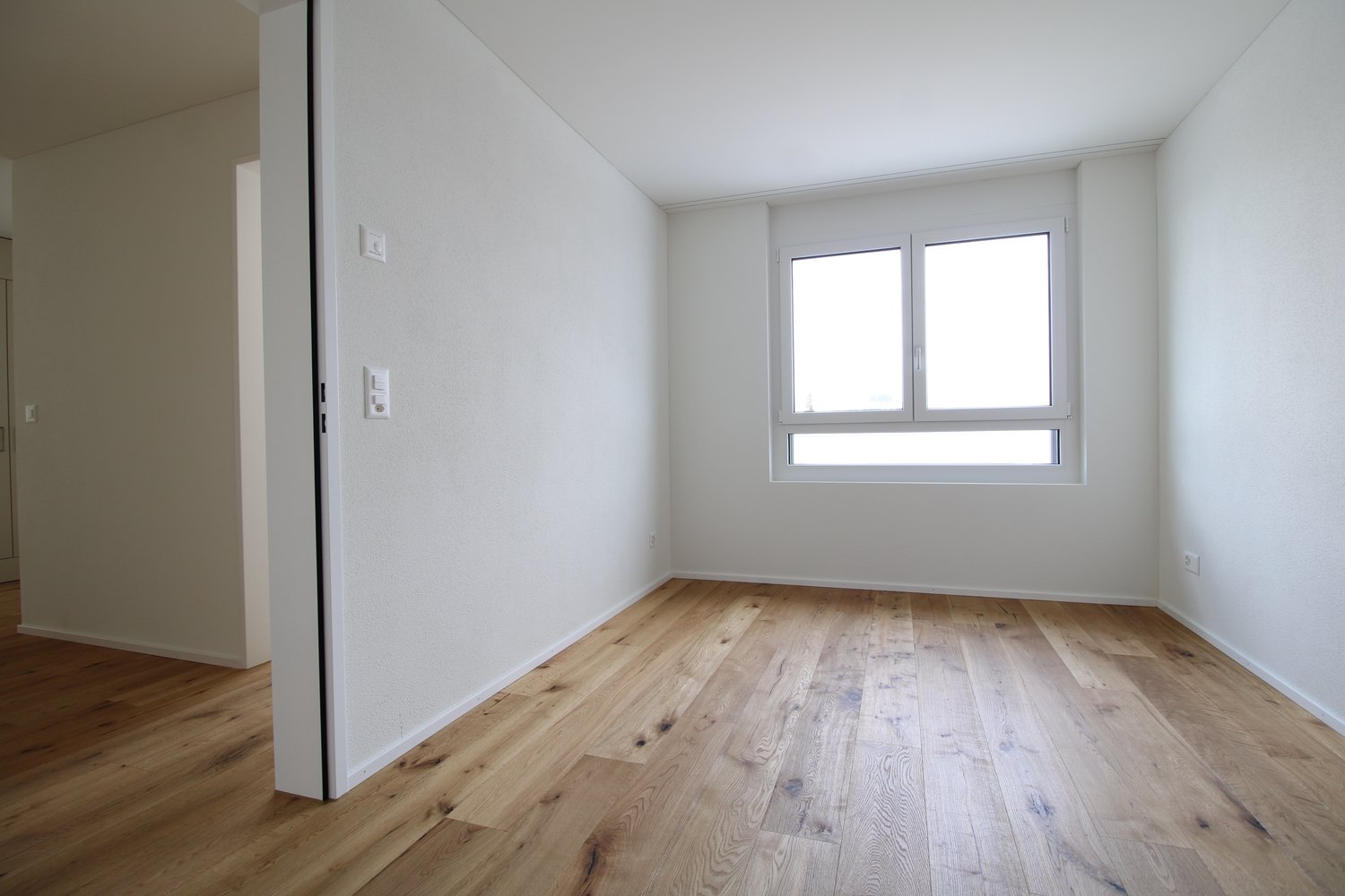 Moderne Attikawohnung mit grosszügigen Terrasse - Bild 6