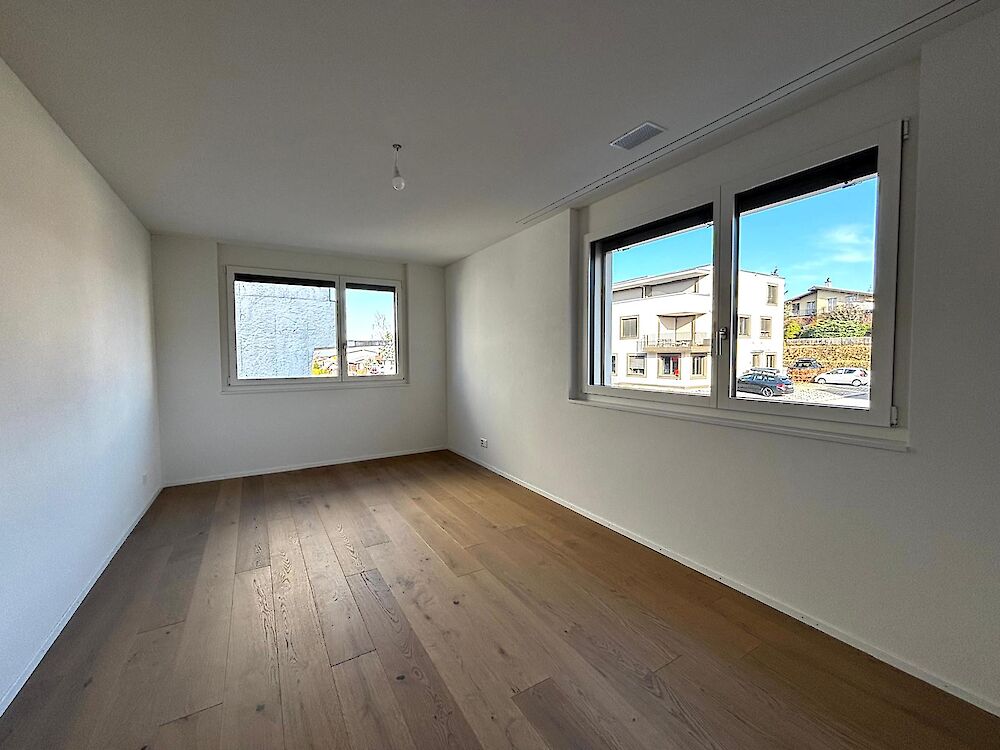 ERSTBEZUG! Exklusive 4.5-Zimmerwohnung in Alterswil - Bild 5