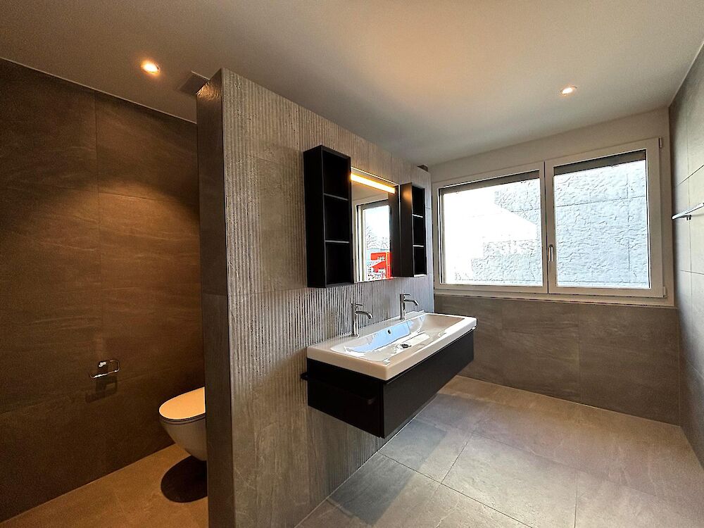 ERSTBEZUG! Exklusive 4.5-Zimmerwohnung in Alterswil - Bild 11