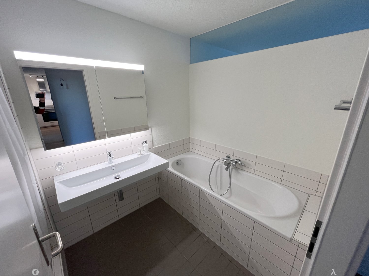 Sanierte 3.5-Zi-Whg mit Terrasse und Balkon - IMG_1388