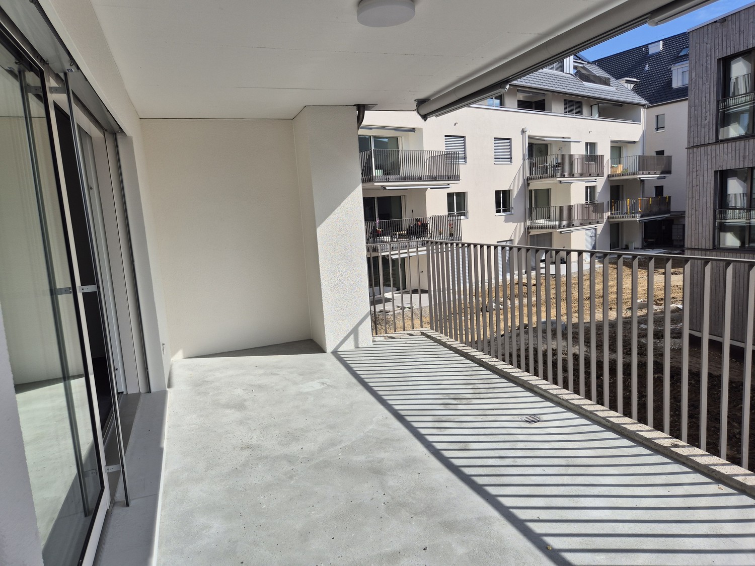 Erstbezug: Moderne 4.5-Zimmer-Wohnung an zentraler und ruhiger Lage in Bülach - Bild 9