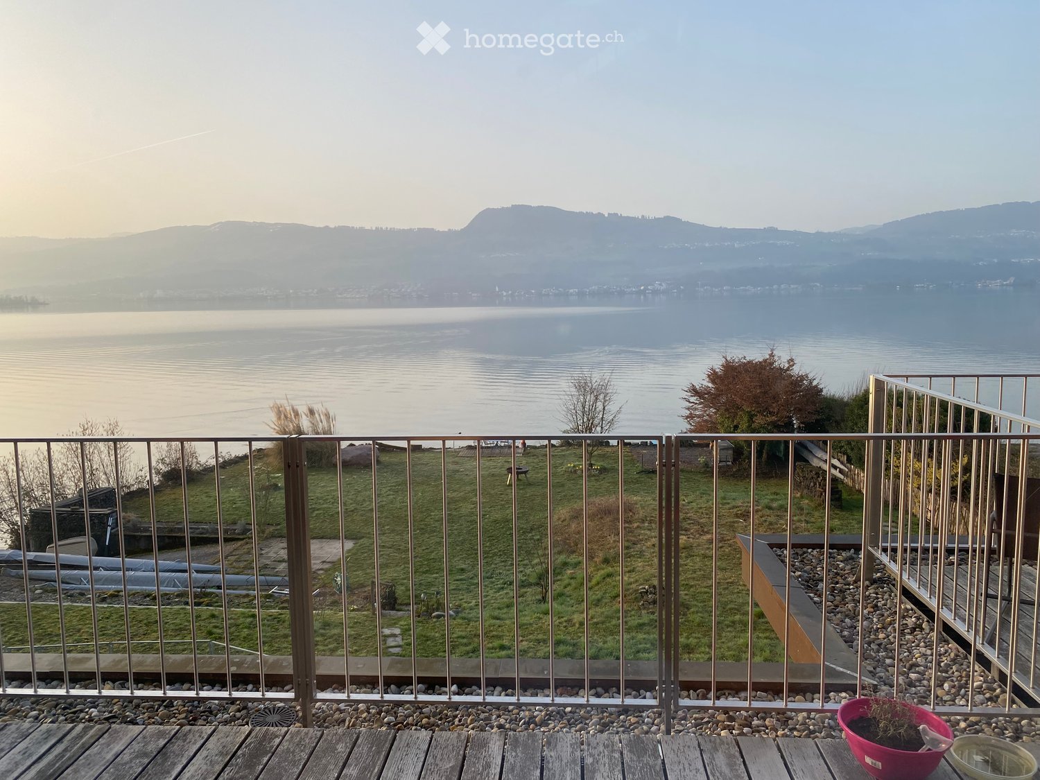 Nachmieter für moderne 3.5-Zimmer-Dachwohnung mit traumhaftem Seeblick in Uerikon - Bild 8