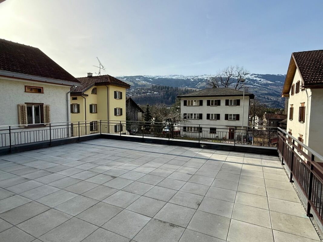 4-Zimmer-Wohnung mit Bergsicht - Bild 2