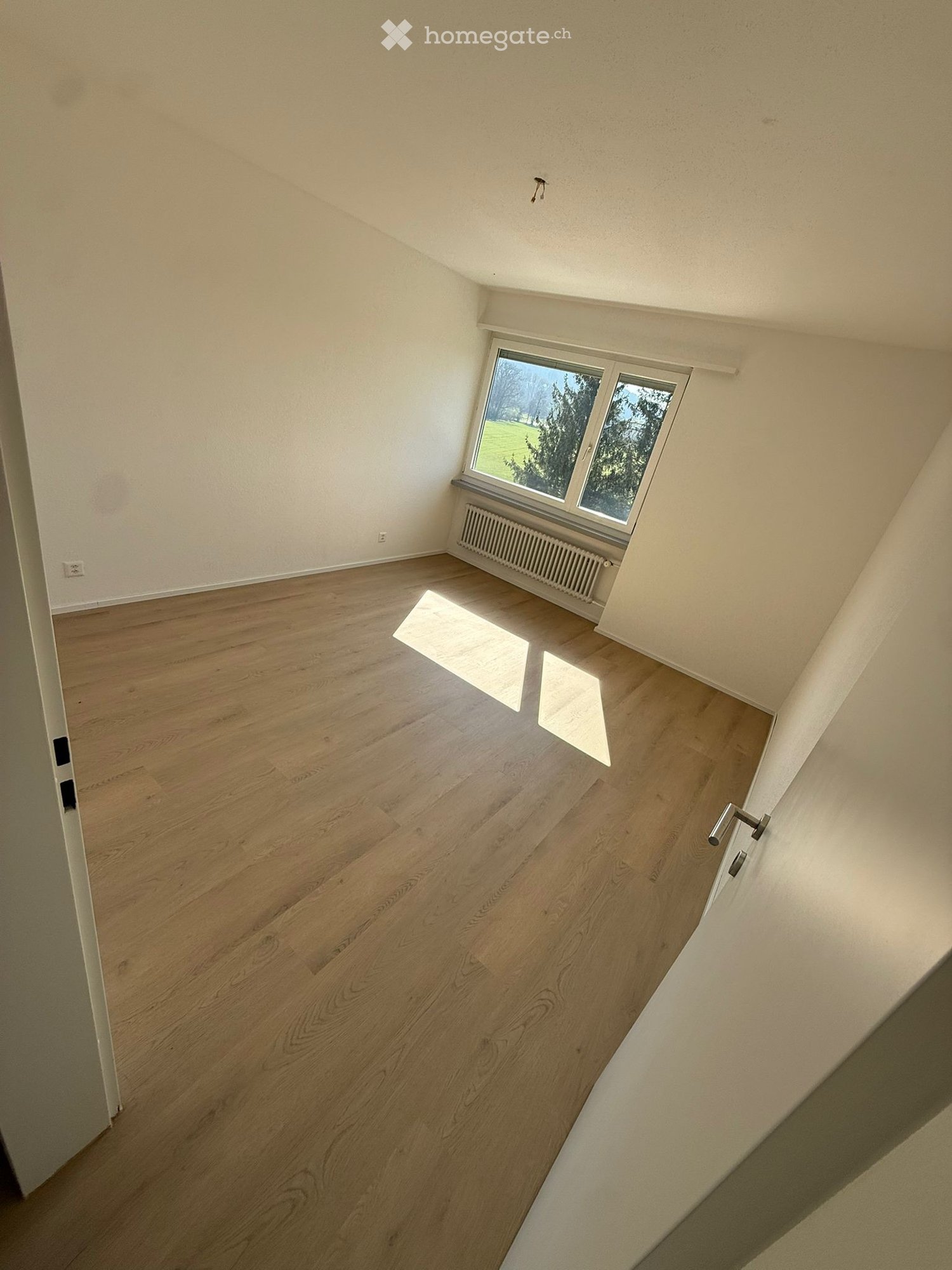 Erstbezug nach Totalsanierung- 3.5Zi. Whn. per sofort - Bild 2