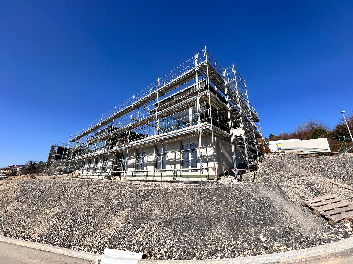 Magnifique maison mitoyenne de 6.5 pièces à Lutry avec vue imprenable - Bild 4