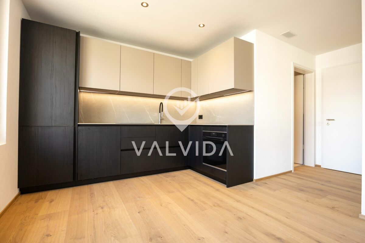 2.5-Zimmer-Attikawohnung - Bild 2