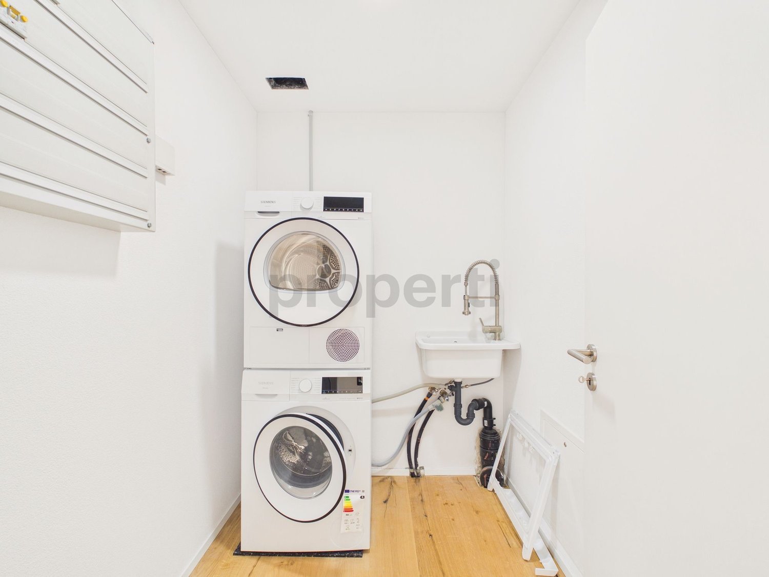 Moderne 2.5-Zimmer-Neubauwohnung in ruhiger Lage in Kaltbach - Image 8